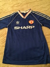 Manchester United Retro away